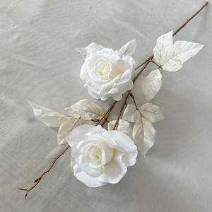 Bouquet <span class=keywords><strong>de</strong></span> mariage artificiel-Fleurs <span class=keywords><strong>de</strong></span> soie blanches personnalisables Arrangements floraux décoratifs pour chapelle <span class=keywords><strong>de</strong></span> mariage et plafond d'hôtel - Product Image 6
