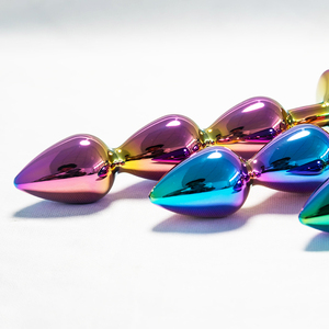 Jouet sexuel coloré pour couple en métal à trois boucles avec perles de cristal, plug anal en forme de cœur pour l'amour et le plaisir - Product Image 2
