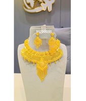 AWAIS HOUSE - Juego de Joyas de Lujo en Aleación Chapada en Oro de 6 Gramos con Diamantes para Mujer, Elegante Regalo de Compromiso, Aniversario, Boda, Fiesta