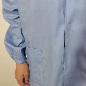 Bata de Trabajo de Manga Larga Antipolvo para Laboratorio y Taller de Alimentos de la Fábrica Zixi de Shanghái - Product Image 5