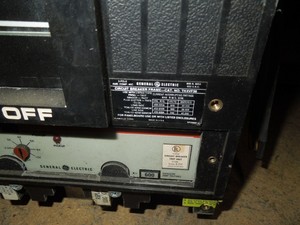 Disjoncteur PLC TK4VF46 1200A 3P 600VAC avec Li Microversatrip, utilisé pour les produits sous garantie - Product Image 2