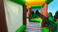 Labyrinthe gonflable Jungle Palm de Lilytoys avec deux entrées, trampoline en PVC certifié CE pour les jeux de cache-cache