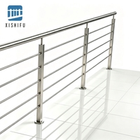 Rampe d'escalier extérieure moderne en acier inoxydable de haute qualité SS 316 304, balustrades et garde-corps de sécurité durables pour balcon