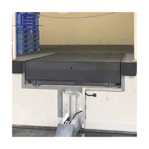 Durable Steel <strong>Loading</strong> <strong>Dock</strong> Platform with Adjustable Ramp <strong>Height</strong> for Efficient Goods Transfer in Commercial Logistics - Product Image 3