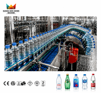 Machine de remplissage automatique d'eau en bouteille PET 2000-24000 BPH, machine d'embouteillage d'eau minérale et purifiée avec rinçage, remplissage et bouchage
