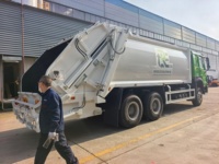 Camion Compacteur à Ordures Sinotruck 20m³ à Chargement Arrière 6x4 – Véhicule de Collecte des Déchets – Prix Compétitif