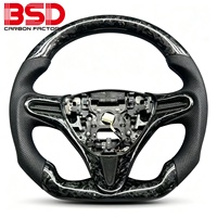 Volant personnalisé pour Honda Civic 8ème génération, peut être forgé en fibre de carbone ou fabriqué en cuir pleine fleur