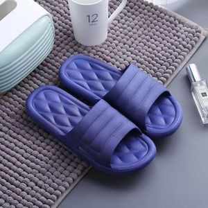 Chaussons d'extérieur respirants antidérapants en PVC à semelle souple pour hommes – Été - Product Image 2