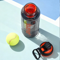 Bouteille d'eau de sport en polycarbonate de 900 ml, anti-fuite, résistante aux chutes, portable, pour la salle de sport, la remise en forme, le cyclisme en plein air, la randonnée