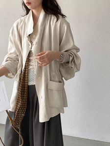 <span class=keywords><strong>เสื้อ</strong></span>โค้ทเทรนช์ผ้าลินินไลเซลล์แบบลำลองทรงหลวม รุ่น Muguyu Spring พร้อมดีไซน์ไหล่ตกและจีบระบาย ความยาวปานกลาง 260604035 - Product Image 4