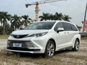 <span class=keywords><strong>TOYOTA</strong></span> bon <span class=keywords><strong>prix</strong></span> Sie nna hybride 2.5L <span class=keywords><strong>toyota</strong></span> ramasser de haute qualité grand espace grand coffre grand MPV voiture à essence 7 sièges - Product Image 6