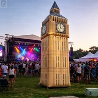 Grande tour d'horloge gonflable lumineuse pour publicité extérieure, sculpture de bâtiment emblématique Big Ben avec LED pour promotion de festival