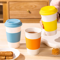 Cadeau Coloré Personnalisé Sillicon Caoutchouc Couvercle et Manchon Créatif Étudiant Bureau Utilisation Lait Thé Café Tasse en Céramique sans Poignée