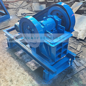 Trituradora de Mandíbulas Portátil para Minería, Máquina Trituradora de Piedra, Máx. 15t/h, Motor Azul, Motor AC - Product Image 2