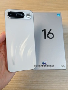 <span class=keywords><strong>Smartphone</strong></span> Realme 16 5G 12GB 256GB 50MP <span class=keywords><strong>Sony</strong></span> IMX852 OIS 7000mAh Ricarica Rapida 60W per Rivenditori - Product Image 1