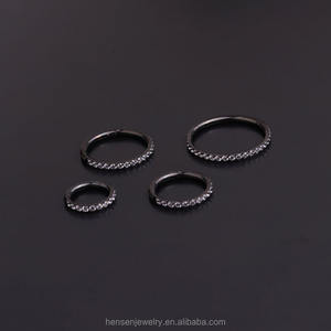 Classico Anello a Cerchio in Acciaio Inossidabile con Zirconi Cubici, <span class=keywords><strong>Piercing</strong></span> per Cartilagine, Trago, Orbita, Conca, Elica, Gioiello da Matrimonio - Product Image 3