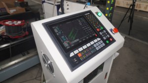 Machine de découpe de tubes laser à fibre CNC de petite taille, type portable, pour la découpe de tubes métalliques - Product Image 4
