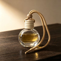 Bouteille vide plate en verre transparent de 14 ml pour désodorisant de voiture, diffuseur de voiture suspendu avec bouchon en bois et cordon