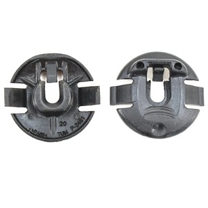 คลิปยึดบังโคลนรถยนต์ออดี้ รุ่น 4F0825429A ตัวล็อคฝาครอบล้อ สำหรับ A4L A6L Q5 A5 S5 อะไหล่ซ่อมแซมและเปลี่ยนทดแทน - Product Image 2