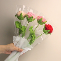 Gehaakt rozenboeket Geweven kunstboeket Vervaagt nooit Handgemaakte kleurrijke bloemen Valentijnsdag Cadeau voor de Dag van de Leraar