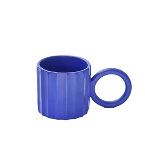 Taza de Cerámica de 301-400 ml, Diseño Exquisito, Taza para Café o Té, Juego de Regalo, Uso en Oficina - Product Image 5