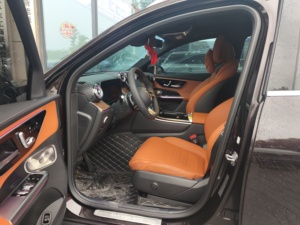 Vente en gros <span class=keywords><strong>de</strong></span> voitures d'occasion <span class=keywords><strong>Mercedes</strong></span> <span class=keywords><strong>GLC</strong></span> X254 <span class=keywords><strong>GLC</strong></span> <span class=keywords><strong>300</strong></span> L <span class=keywords><strong>4MATIC</strong></span> <span class=keywords><strong>AMG</strong></span> <span class=keywords><strong>Line</strong></span> 2026 SUV 5 places - Product Image 5