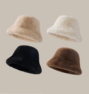 Vente en gros SYH979 Chapeau seau d'hiver en <span class=keywords><strong>fausse</strong></span> <span class=keywords><strong>fourrure</strong></span> pour femmes Camouflage Dot Bows Pattern Fluffy Warm Plush Fisherman Cap pour la plage - Product Image 6