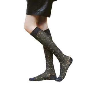 <span class=keywords><strong>Calze</strong></span> al ginocchio GG glitterate di marca famosa 2025 da donna, traspiranti con logo sul corpo, per primavera, lavorate a maglia per uso quotidiano - Product Image 5