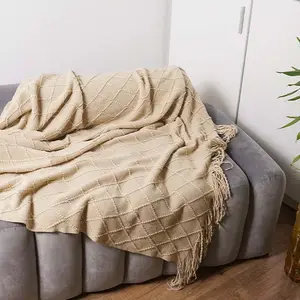 Vente en gros de couverture super douce Couverture légère géante en fil tricoté au crochet pour canapé