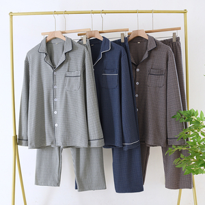 Pigiama per Coppie in Vendita, Completo a Maniche Lunghe, Nuovo Stile Semplice a Quadri, Abbigliamento Casual <span class=keywords><strong>da</strong></span> <span class=keywords><strong>Casa</strong></span> per <span class=keywords><strong>Uomo</strong></span> e Donna, Set di Due Pezzi - Product Image 3