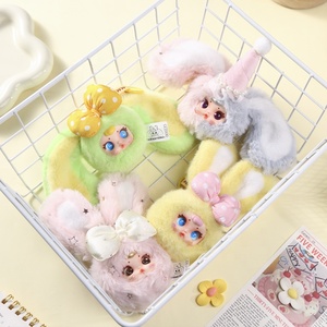 Usine ODM vinyle plastique peluche poupée nœud papillon porte-clés sac suspendu goutte décoration ornement La Z Bu Bu - Product Image 2