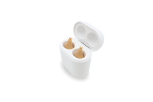 Audífonos digitales Retone Cic para personas mayores, Otc recargable controlado por aplicación con función <span class=keywords><strong>de</strong></span> <span class=keywords><strong>grabadora</strong></span> <span class=keywords><strong>de</strong></span> voz <span class=keywords><strong>de</strong></span> 4 canales - Product Image 4