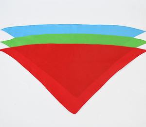 البوليستر نوع رقيق لون نقي فارغ عادي الكلب باندانا وشاح للكلاب الصغيرة المتوسطة الكبيرة متعدد الألوان OEM ODM سعر المصنع انخفاض موك - Product Image 3