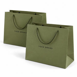 Bolsas de Papel de Lujo Personalizadas con Logotipo y Asas de Cuerda para Boutique de Ropa, Regalos, Souvenirs y Empaquetado al por Mayor - Product Image 1