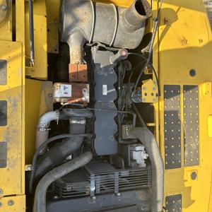 รถขุดตีนตะขาบ Komatsu PC220 มือสอง สภาพดี ใช้งานได้ ประสิทธิภาพเยี่ยม พร้อม EPA ราคาถูก คุณภาพสูง - Product Image 5