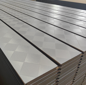 Bằng gỗ slat Panel tường với 7 hoặc 11 rãnh PVC <span class=keywords><strong>MDF</strong></span> khe cắm Hội Đồng Quản Trị cho cửa hàng bán lẻ hiển thị fibreboards cho siêu thị sử dụng - Product Image 5