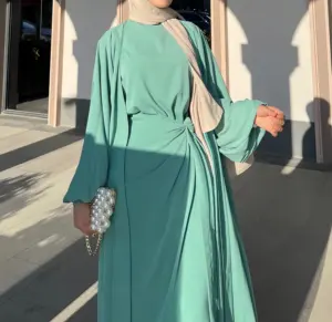 Beliebte Open Abaya Set OEM Dreiteiliges Set Damen bekleidung SSICA Neues Design Musselin Kleidung Frauen Muslim Women Gown