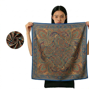 <span class=keywords><strong>Bandana</strong></span> Personalizzata con Logo B2B, Stampa su Misura di Alta Qualità, Traspirante, di Tendenza, Lussuosa, Produzione Digitale Diretta, Personalizzabile UE - Product Image 1