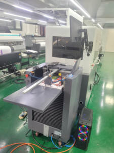 INFINITI FY-VJET350 <span class=keywords><strong>2023</strong></span> haute précision single pass caver catalogues cartes <span class=keywords><strong>de</strong></span> <span class=keywords><strong>voeux</strong></span> impression A3 taille amélioration vernis imprimante - Product Image 4