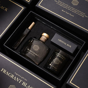 Elegante Diffusore di Fragranze in Vetro Nero e Oro con Glitter, Kit Regalo con Pietra Diffusore, Profumo Duraturo per Interni, Souvenir di Lusso - Product Image 1