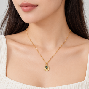 Collar con Cuentas en Forma de Lágrima de Acero Inoxidable, Chapado al Vacío en Oro de 14K, Colgante Martillado, Opciones en Blanco, Verde y Negro - Product Image 4