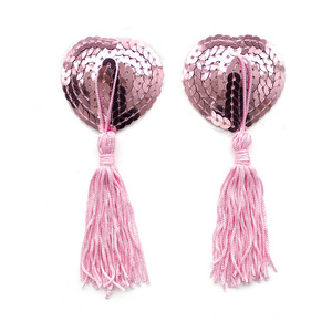 Cubrepezones Adhesivos con Lentejuelas en Forma de Corazón para Mujer, con Borla - Product Image 1