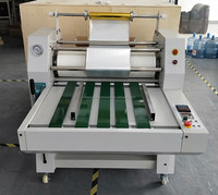 Machine de marquage à chaud à engrenages de format large 520 mm, laminatrice hydraulique automatique avec contrôle de vitesse et de température réglables