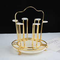 Porte-gobelets léger en métal de luxe Porte-gobelets en verre avec égouttage inversé Porte-gobelets à vin domestique sur le thème des animaux gravés