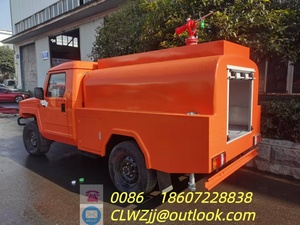 New DongFeng 4X2 Diesel Manual Transmission <b>Tanker</b> 1 Ton 3000L Fire <b>Truck</b> for Forest Fire Fighting - Product Image 2