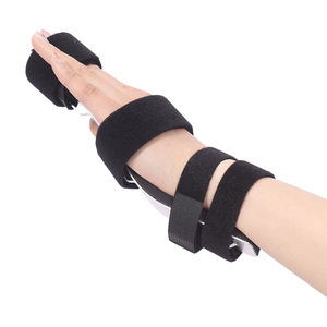 <b>Finger</b> Support Splint With Adjustable <b>Straps</b> For Hand And Wrist Protection One Size Black Aluminum Plate Brace - Product Image 1