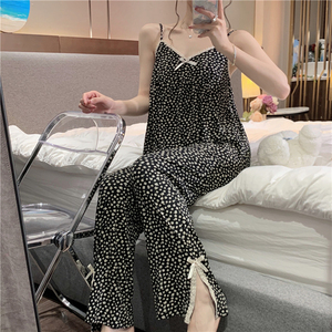 <span class=keywords><strong>Pigiama</strong></span> Estivo da Donna Casual per Casa, Traspirante in Maglia a Rete, con Elastico in Vita, Floreale Dolce, con Spalline e Imbottitura Frontale - Product Image 1