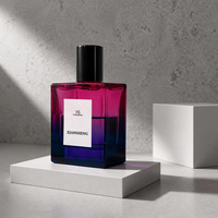 Flacons de parfum carrés en verre de haute qualité, très demandés, en stock : 100 ml, 50 ml, 30 ml.