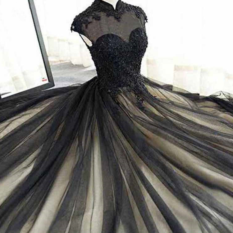 how to make a line dress pattern Chic A-line Strapless Applique Lace Black Wedding Dresses MLK0487 –  SELINADRESS main image 0