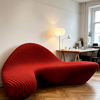 Banc sculptural moderne en bois massif pour hôtel de luxe, réception, spa, salon, atelier d'art, musée, galerie, centre commercial, salle de sport – Durable